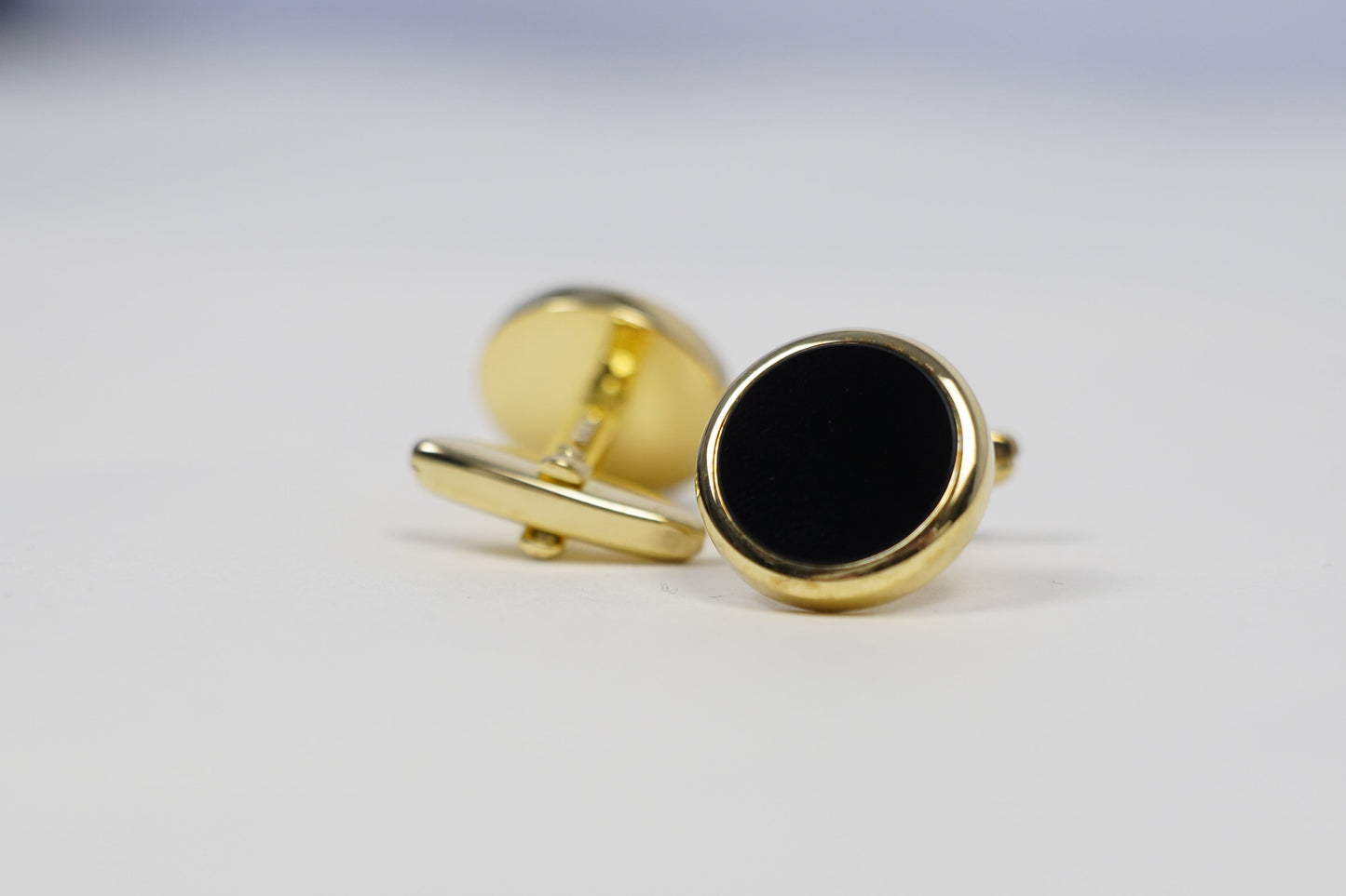 Gold-plated sterling silver cufflinks with onyx stone